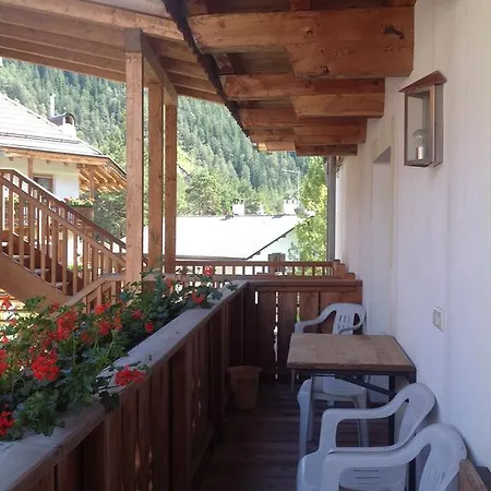 Garni Pineta *